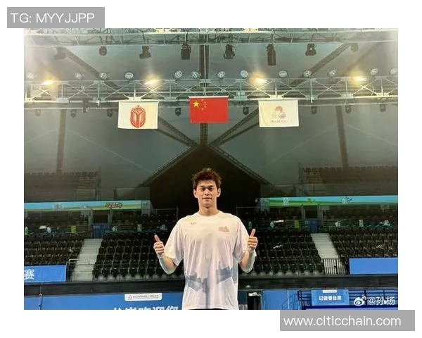 足球明星孙杨在最新比赛中展现超凡实力引发热议与期待 足球明星孙杨在最新比赛中展现超凡实力引发热议与期待